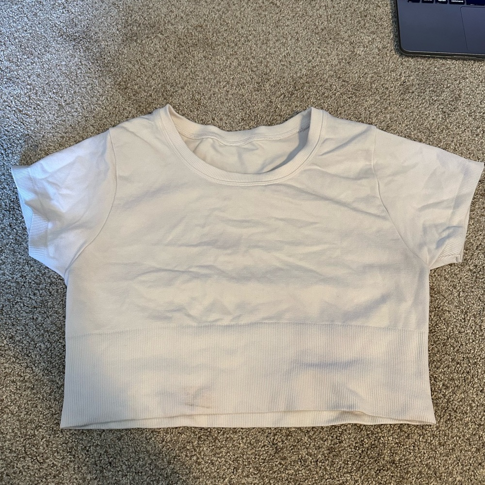 fitted athletic T